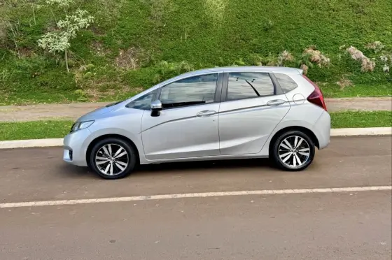 HONDA FIT 1.5 EX 16V FLEX 4P AUTOMÁTICO HONDA FIT 1.5 EX 16V FLEX 4P AUTOMÁTICO