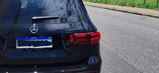 MERCEDES-BENZ-GLB 200-2023