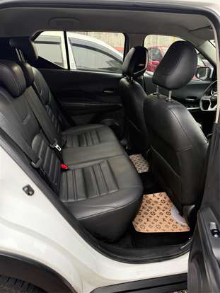 NISSAN-KICKS-2021