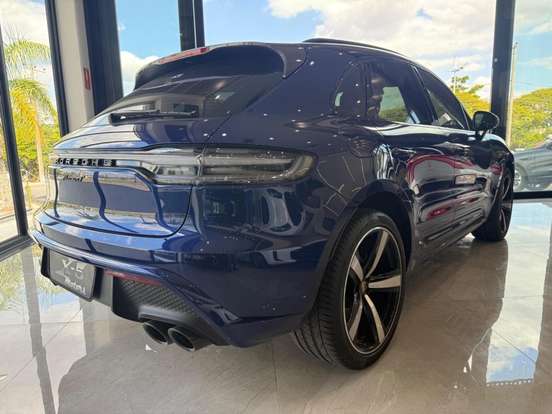 PORSCHE-MACAN-2022