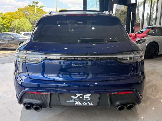 PORSCHE-MACAN-2022