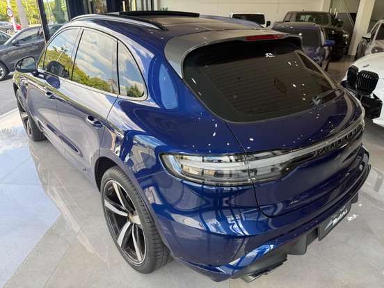 PORSCHE-MACAN-2022