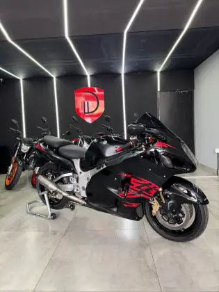 SUZUKI GSX 1300R HAYABUSA 