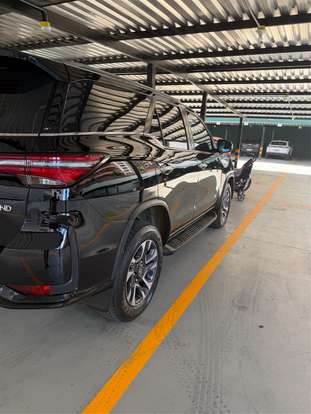 TOYOTA-HILUX SW4-2022