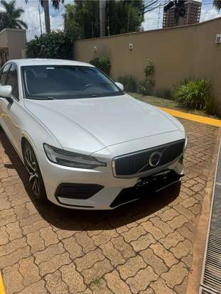 VOLVO-S60-2019
