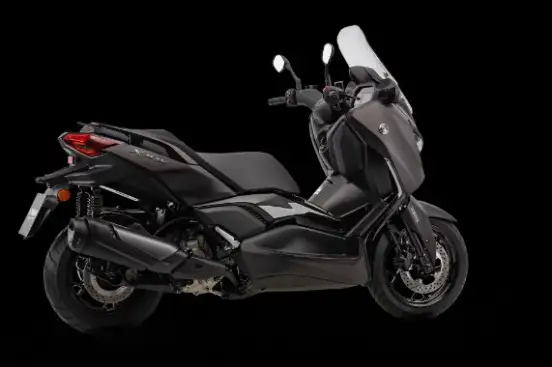 YAMAHA-XMAX 300 CONNECTED ABS-2025