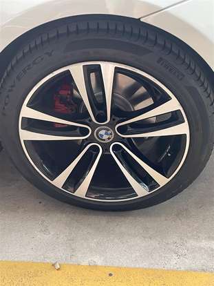 BMW-325i-2011