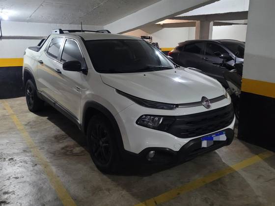 FIAT TORO 2.0 16V TURBO DIESEL ENDURANCE 4WD AT9
