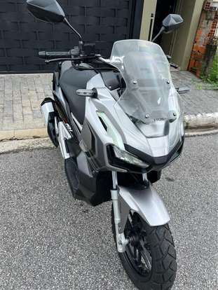 HONDA-ADV-2022