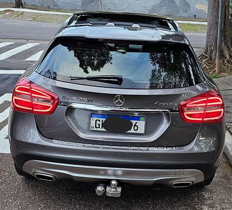 MERCEDES-BENZ-GLA 250-2017