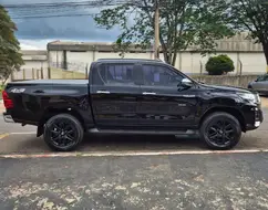 TOYOTA HILUX 2.8 SRV 4X4 CD 16V DIESEL 4P AUTOMÁTICO TOYOTA HILUX 2.8 SRV 4X4 CD 16V DIESEL 4P AUTOMÁTICO