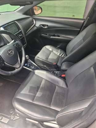 TOYOTA-YARIS-2019