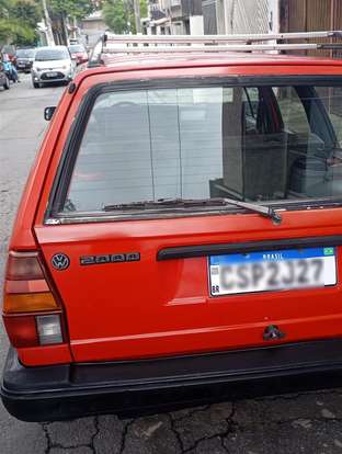 VOLKSWAGEN-QUANTUM-1990