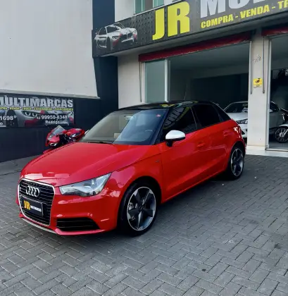 AUDI A1 1.4 TFSI ATTRACTION 16V 122CV GASOLINA 4P AUTOMÁTICO