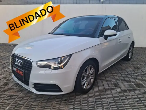 AUDI A1 1.4 TFSI SPORTBACK ATTRACTION 16V 122CV GASOLINA 4P S-TRONIC