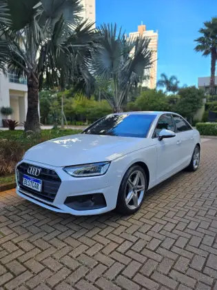 AUDI A4 2.0 TFSI GASOLINA PRESTIGE S TRONIC