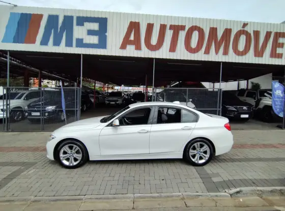 BMW 320i 2.0 SPORT 16V TURBO ACTIVE FLEX 4P AUTOMÁTICO