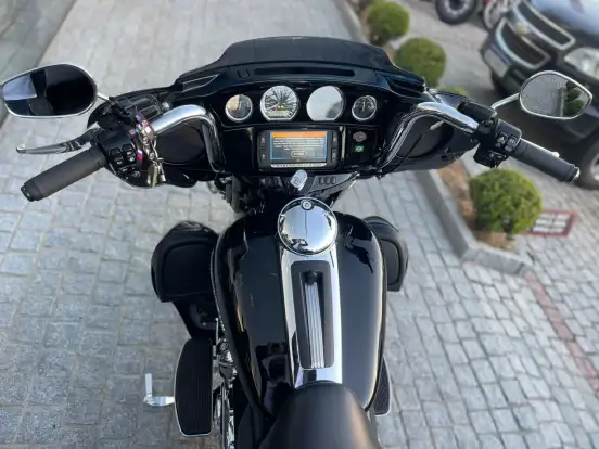 HARLEY-DAVIDSON-ELECTRA GLIDE ULTRA LIMITED-2018