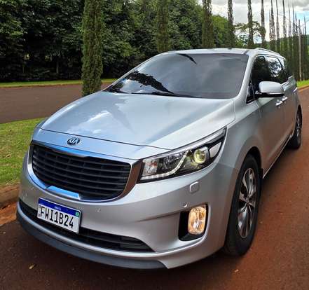 KIA-CARNIVAL-2016