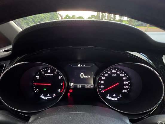 KIA-CARNIVAL-3.3 EX V6 24V GASOLINA 4P AUTOMATICO KIA-CARNIVAL-2016