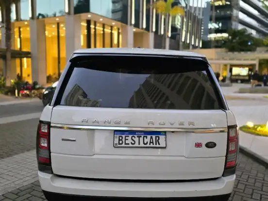 LAND ROVER-RANGE ROVER VOGUE-4.4 AUTOBIOGRAPHY SDV8 4X4 TURBO DIESEL 4P AUTOMÁTICO LAND ROVER-RANGE ROVER VOGUE-2013