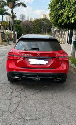 MERCEDES-BENZ-GLA 200-2015