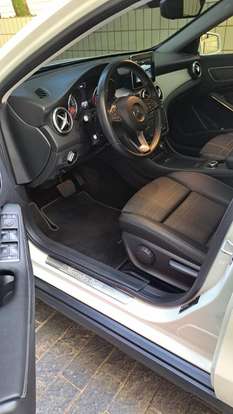 MERCEDES-BENZ-GLA 200-1.6 CGI ADVANCE 16V TURBO FLEX 4P AUTOMÁTICO MERCEDES-BENZ-GLA 200-2017