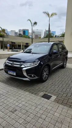 MITSUBISHI OUTLANDER 3.0 GT 4X4 V6 24V GASOLINA 4P AUTOMÁTICO