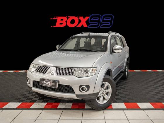 Mitsubishi Pajero Sport 2012 ダカールラリー 限定版 Mitsubishi Pajero-dakar do ano 2012: Carros usados, seminovos e novos
