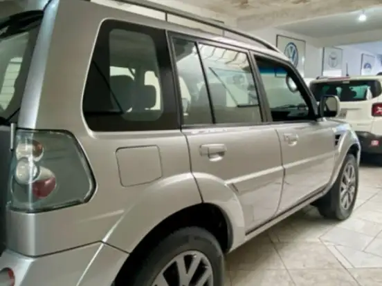 MITSUBISHI-PAJERO TR4-2.0 4X2 16V 140CV FLEX 4P MANUAL MITSUBISHI-PAJERO TR4-2013