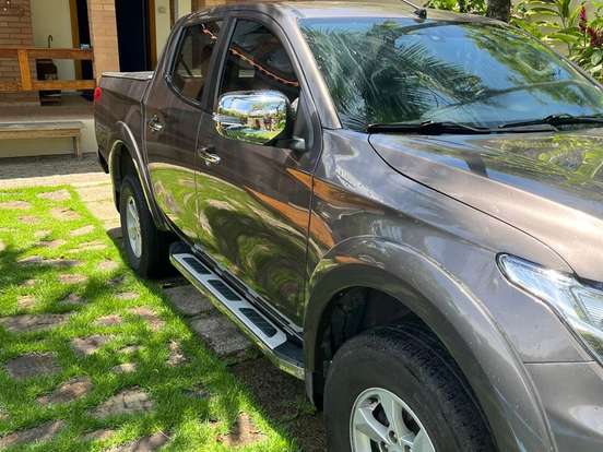 MITSUBISHI-L200 TRITON-2.4 16V TURBO DIESEL SPORT HPE TOP CD 4P 4X4 AUTOMÁTICO MITSUBISHI-L200 TRITON-2016