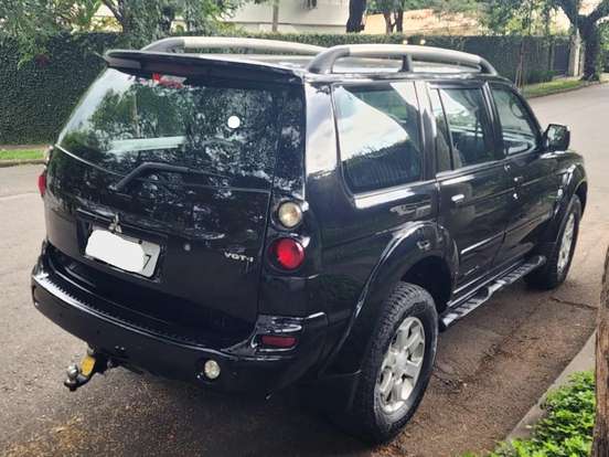 MITSUBISHI-PAJERO-2.5 HD 4X4 8V TURBO INTERCOOLER DIESEL 4P MANUAL MITSUBISHI-PAJERO-2010