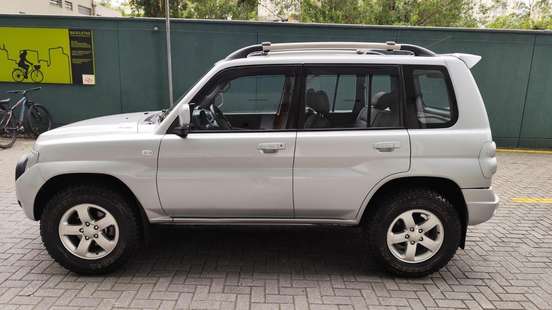 MITSUBISHI-PAJERO TR4-2008