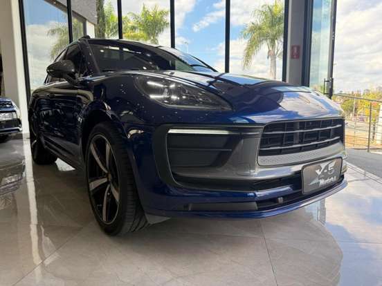 PORSCHE-MACAN-2022