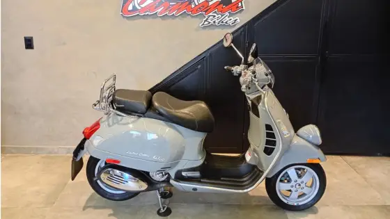 VESPA GT 250 