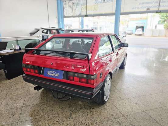 VOLKSWAGEN-GOL-1990