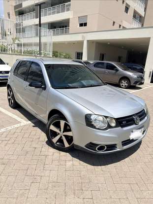 VOLKSWAGEN-GOLF-2011