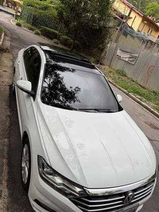 VOLKSWAGEN-JETTA-2019