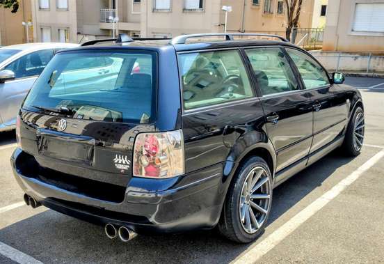 VOLKSWAGEN-PASSAT-2000