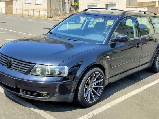 VOLKSWAGEN-PASSAT-2.8 VARIANT V6 30V GASOLINA 4P TIPTRONIC VOLKSWAGEN-PASSAT-2000
