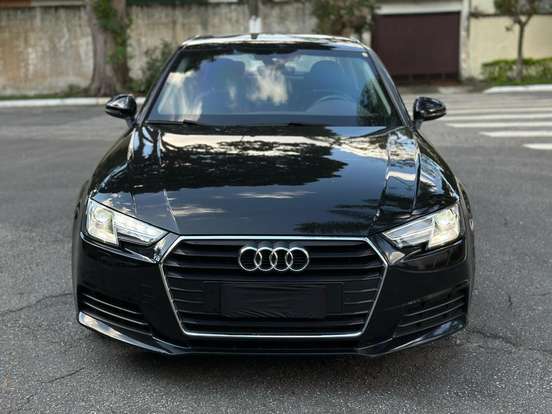AUDI-A4-2.0 TFSI ATTRACTION GASOLINA 4P S TRONIC AUDI-A4-2018