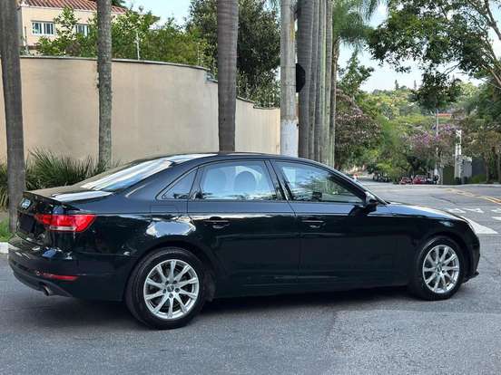 AUDI-A4-2.0 TFSI ATTRACTION GASOLINA 4P S TRONIC AUDI-A4-2018