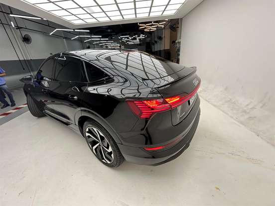 AUDI-E-TRON-ELÉTRICO SPORTBACK S QUATTRO AUDI-E-TRON-2022