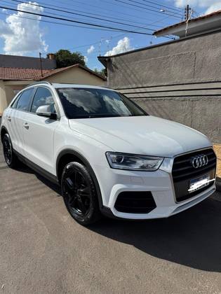 AUDI Q3 1.4 TFSI AMBIENTE GASOLINA 4P S TRONIC