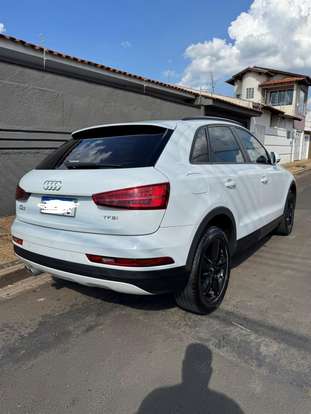 AUDI-Q3-2016