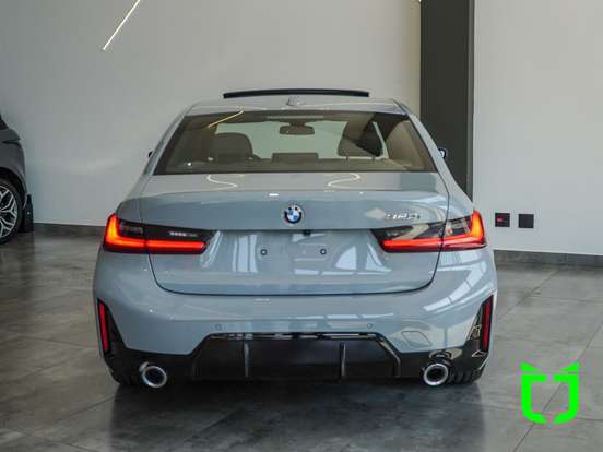 BMW-320i-2.0 16V TURBO FLEX M SPORT AUTOMÁTICO BMW-320i-2025