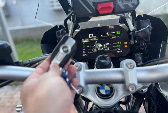 BMW-R 1200 GS ADVENTURE TRIPLE BLACK-2018