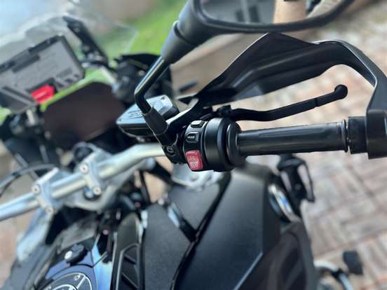 BMW-R 1200 GS ADVENTURE TRIPLE BLACK-2018