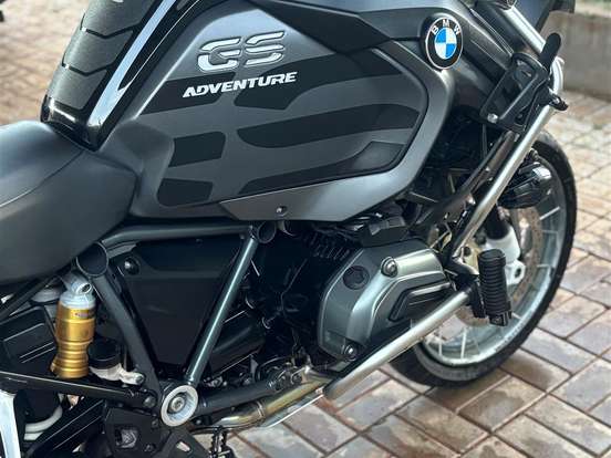 BMW-R 1200 GS ADVENTURE TRIPLE BLACK BMW-R 1200 GS ADVENTURE TRIPLE BLACK-2018
