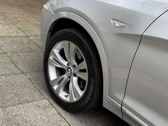 BMW-X3-2010